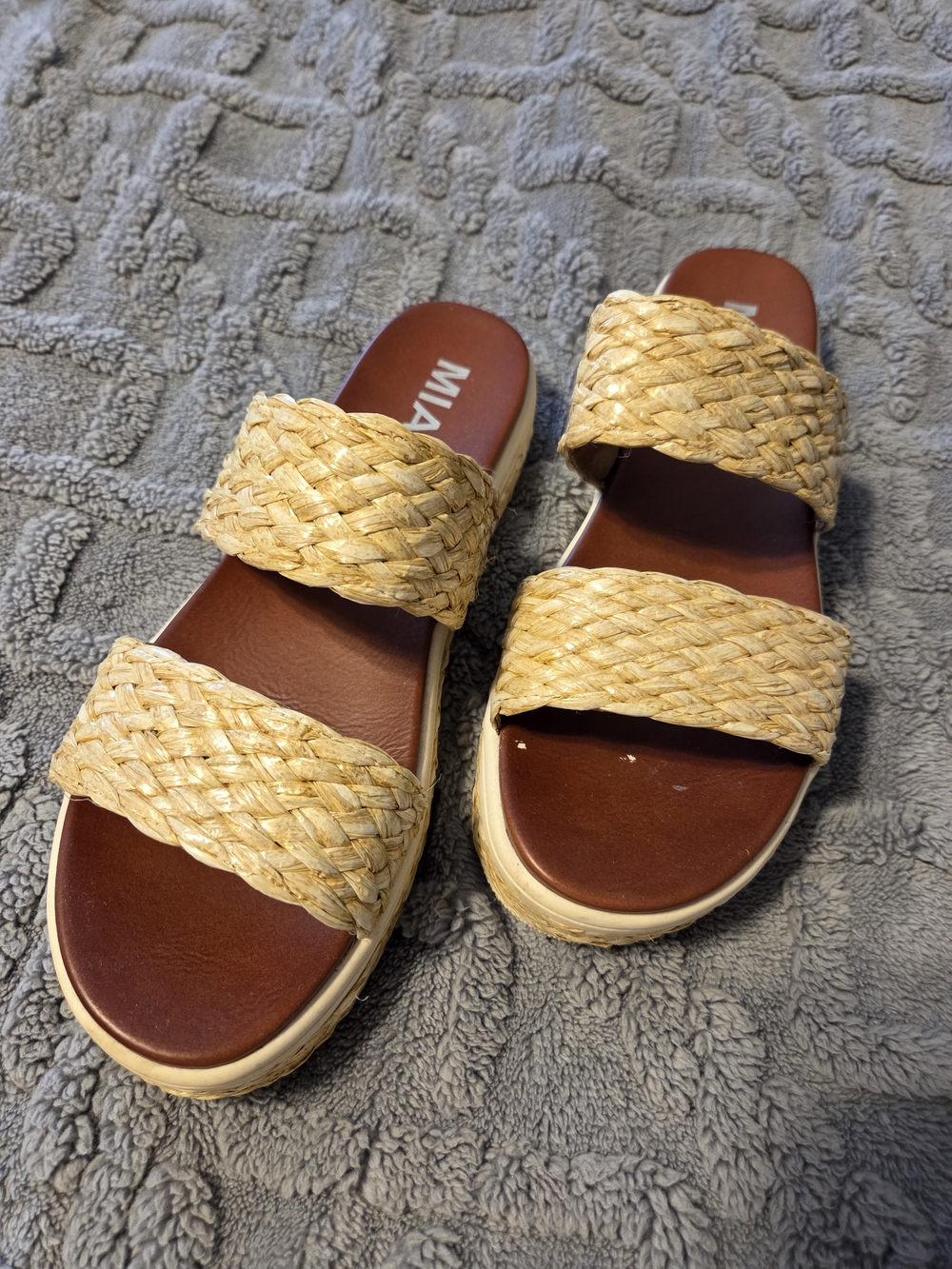 Size 9, MIA Natural Braided Slide Sandals - Tan/Brown